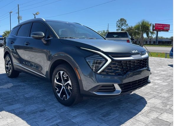 image vehicle 2025 KIA SPORTAGE