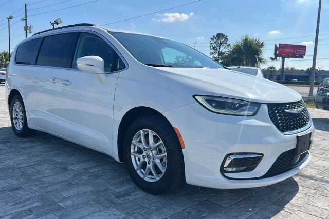 image vehicle 2022 CHRYSLER PACIFICA