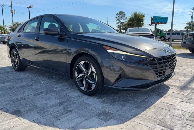 image vehicle 2023 HYUNDAI ELANTRA