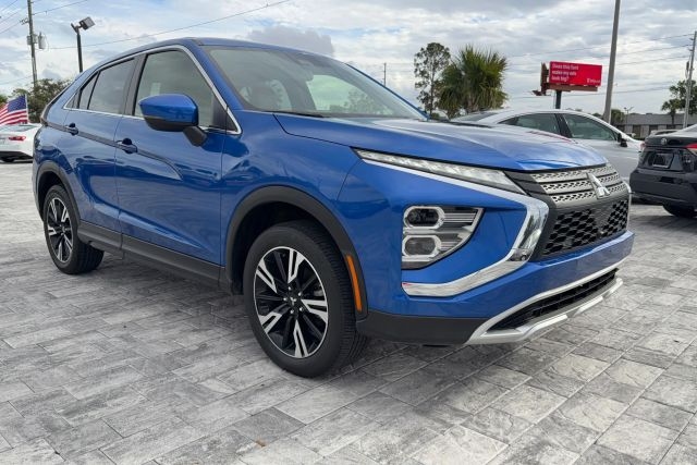 image vehicle 2024 MITSUBISHI ECLIPSE CROSS